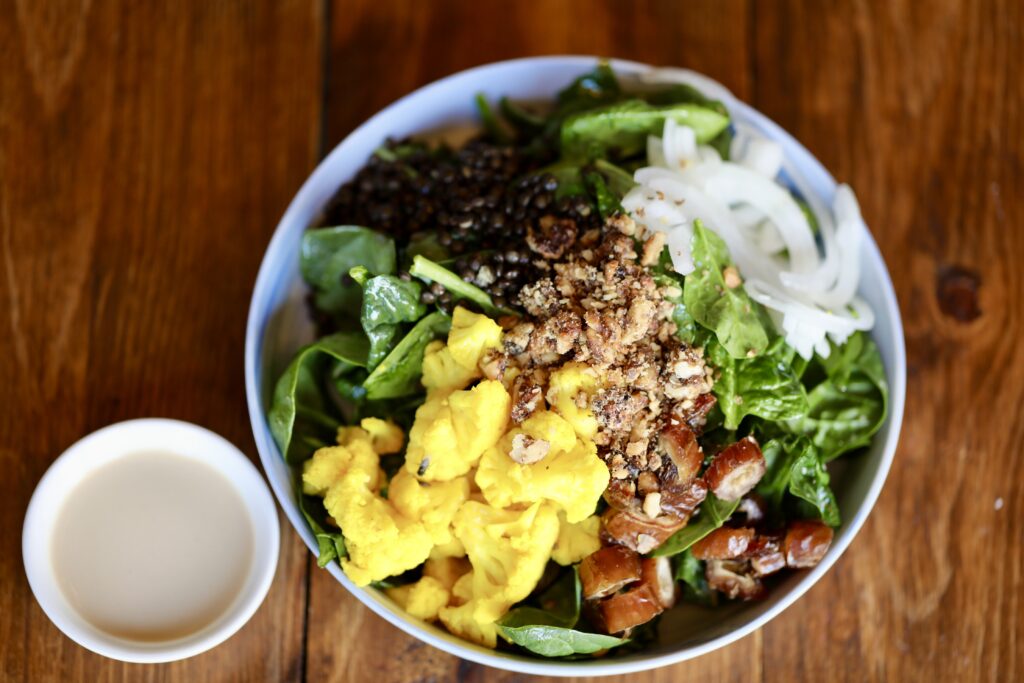 Kaneo's Sweet Chile Salad Dressing