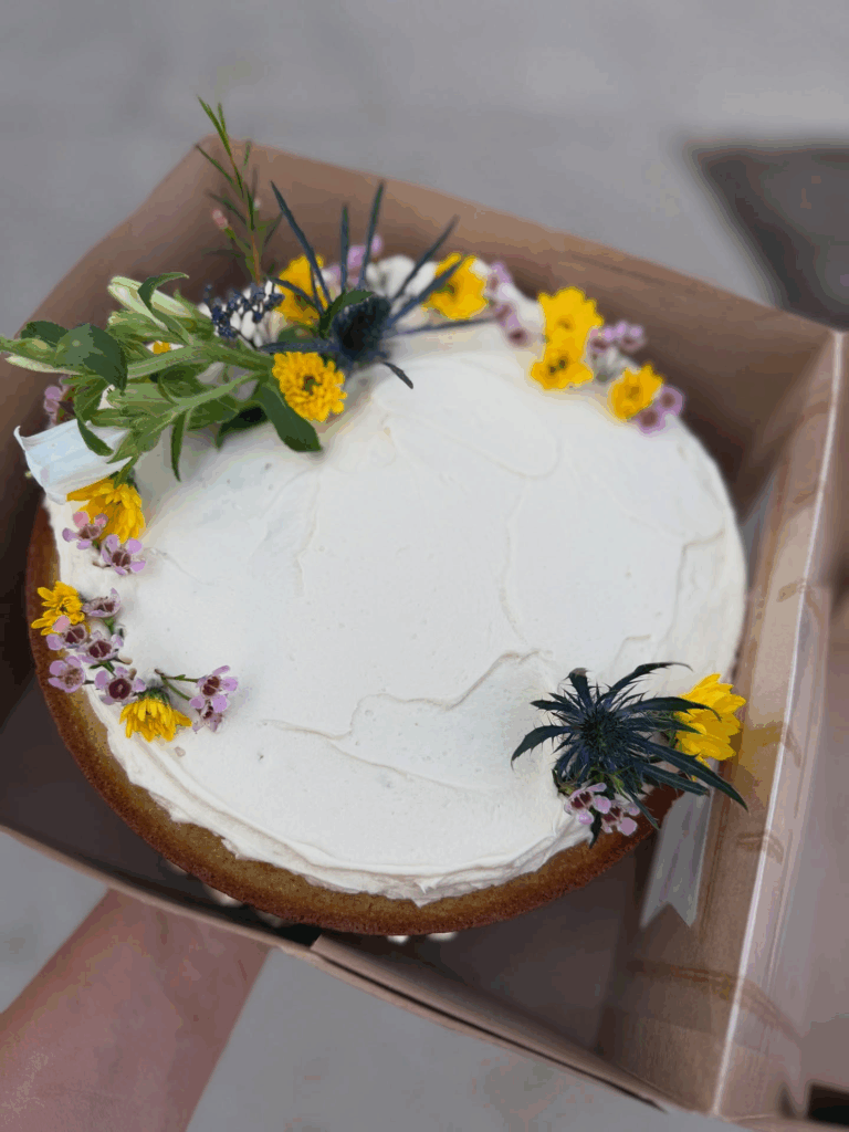 Sweets & Cheese Flower Cake