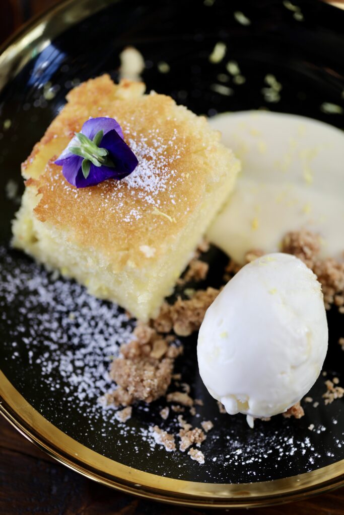 Kaneo Lemon olive oil cake
