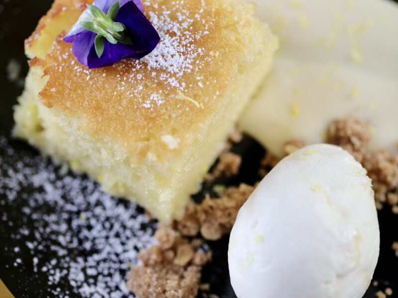 Kaneo Lemon olive oil cake