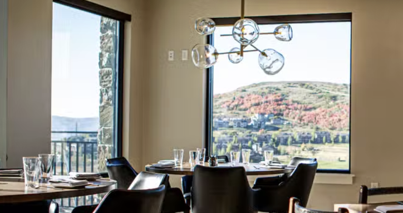 Overlook Restaurant
