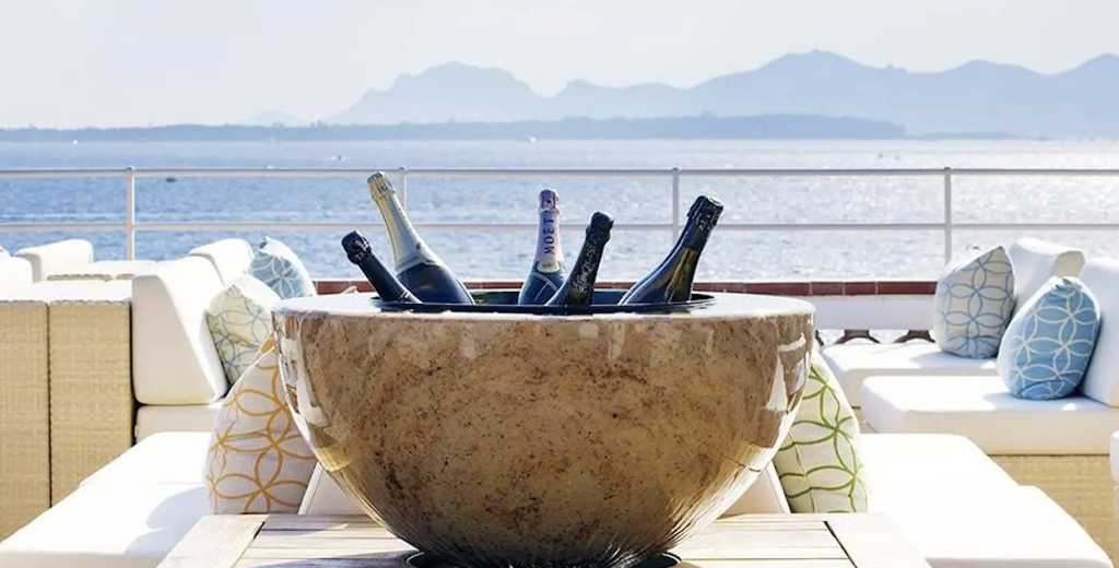 Mountain Town OO Fresh Wines from Coastal Regions